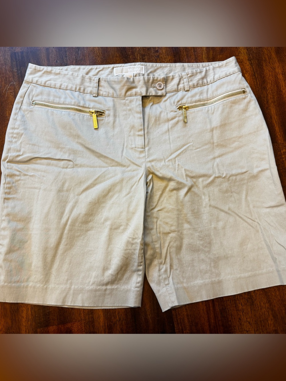 Michael Kors Beige Women's Zip-Pocket Bermuda Shorts size 12